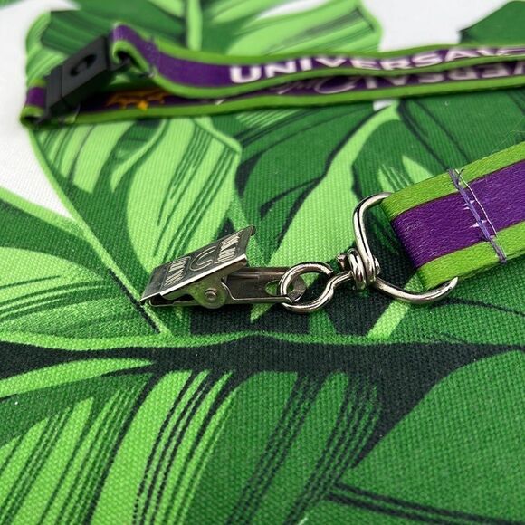Universal Studios Orlando Mardi Gras Lanyard - Picture 3 of 8